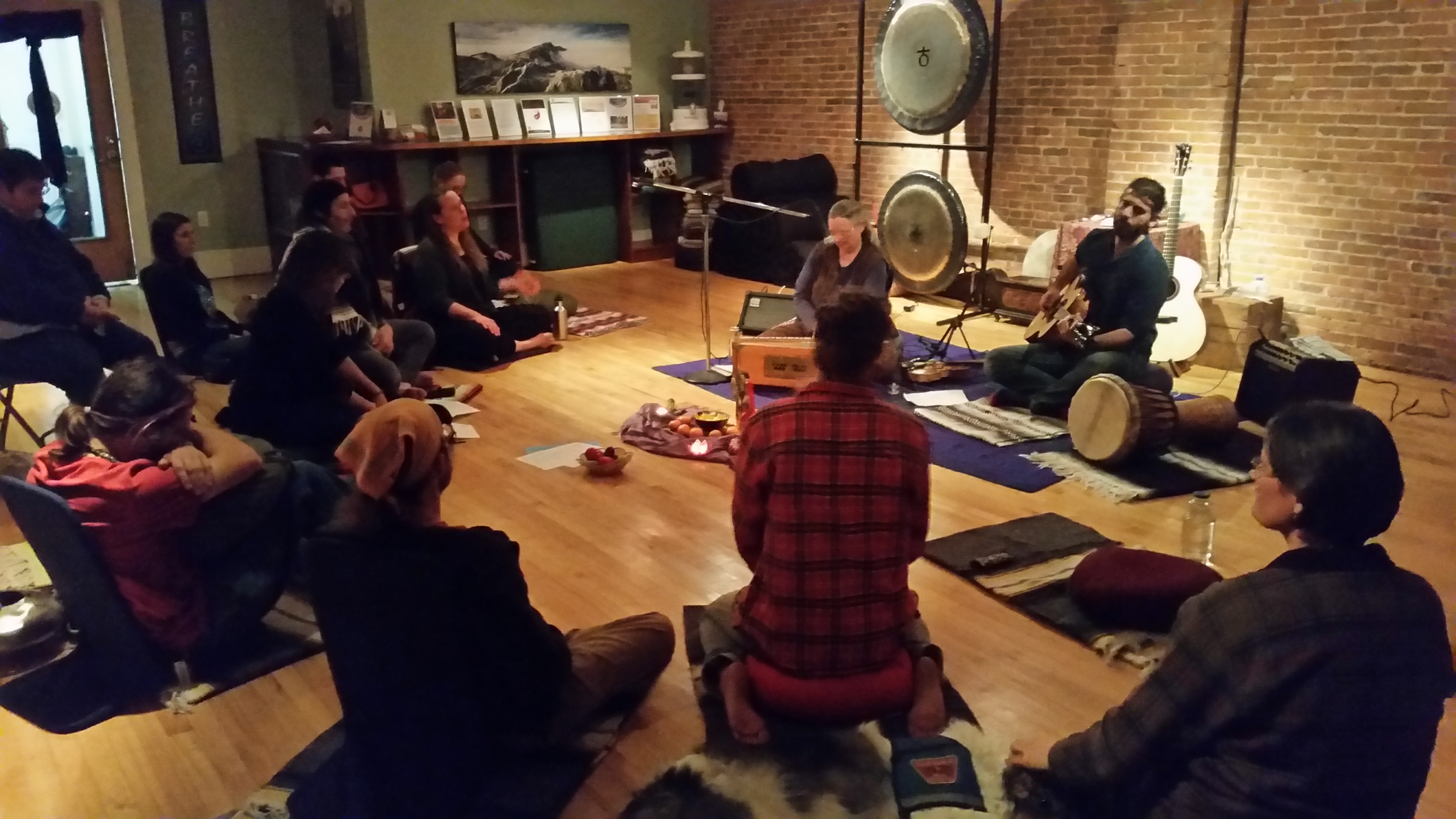 Monday Night Kirtan by TheBhaktiBeat.com